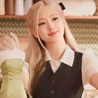 3_rose_luci