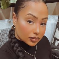 robyna1exx