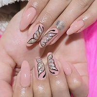 classmate_nails