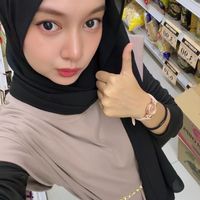 ellyizz_