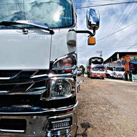 importtruckscars