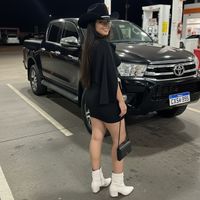 iamjovaniaa