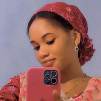 yasmine125904
