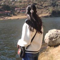 sweata009