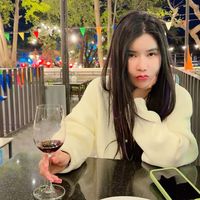 lookked_8576