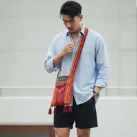 ไผ่ พงศธร
