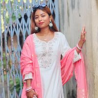 nishacosmetic3