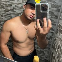 aaronelias8