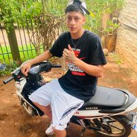 elias_moreno212