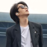 សំឡេងដើម - ♑♥️yibo fan♥️♑...........?