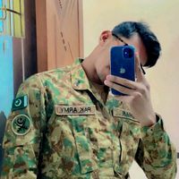 angry_lion_01