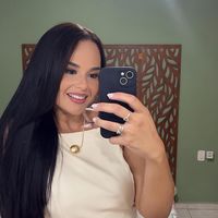 thaniaaquinoo