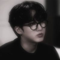 momo_edits.xd