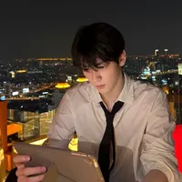 غارت عيوني من عيوني عليك