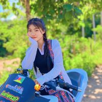 saung.may.smile.l