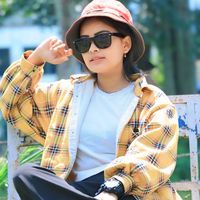 1manisha576