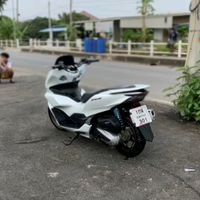 min.htet.12