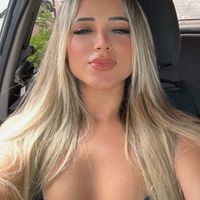 larissasantosoficial