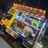 cookuwithcomalifoodtruck