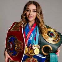 angelina_lukas1997