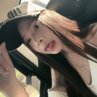 uxtchzq8