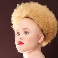 iamblack_blondy