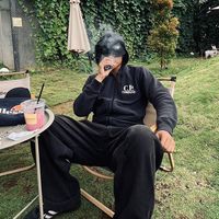 lionelzaky_