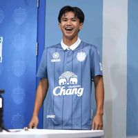 เสียงต้นฉบับ - Thanakrit  Chotmuangpak ( fc)
