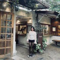 âm thanh gốc - Hoàng Tố Uyên