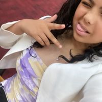 bella_can_sing