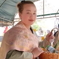 เสียงต้นฉบับ - ສາວສະຫວັນນະເຂດ.  ຮັກແທ້ມີຢູ່ໃສ