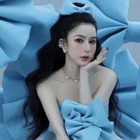 nhạc nền - Lucy