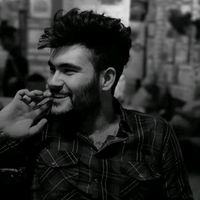 مصطفى