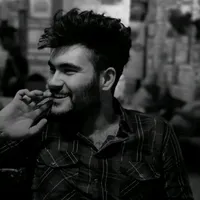 مصطفى