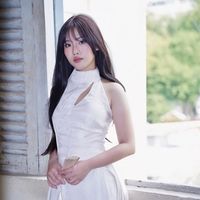 nhạc nền - Em bé yêu hoa