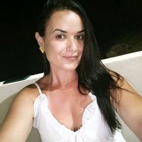 mari_oliveira1987