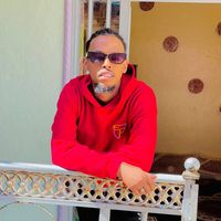 hamze_black