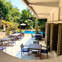 bambuhotelandresturant