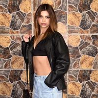 greys_2727