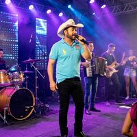 galassicantorsertanejo1