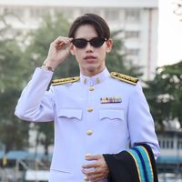 title_phakinn8