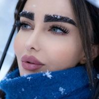 maralrostamiofficial