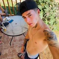 TU GATA ME PIDE CASTIGO