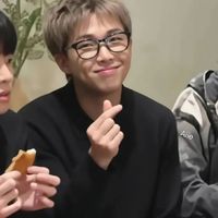 v4lee.kook