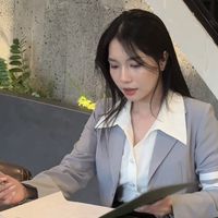 nhạc nền - Mai Quý Thương