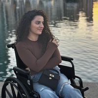 paralyzedstronggirl_