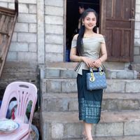 lar5828_77