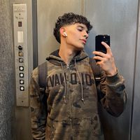 eli_0884