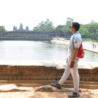សំឡេងដើម - ឆេីត គង់