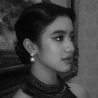 មែនឬលេង Truth or Game